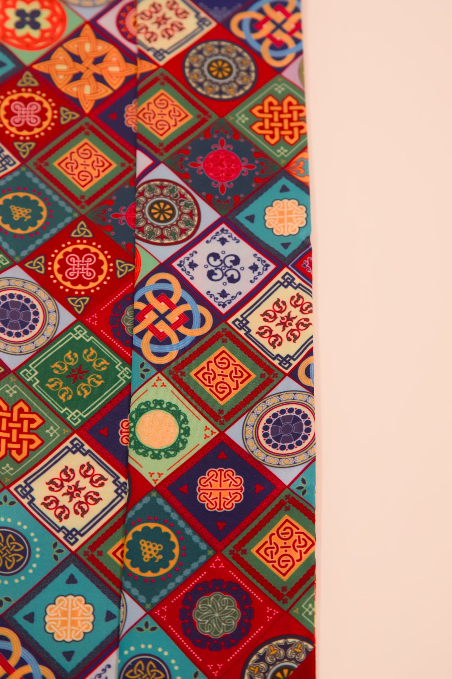 Ornament silk scarf traditional Caucasian pattern red – gift packaging