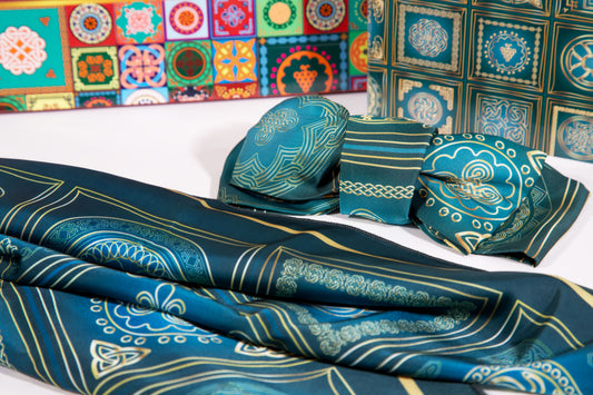Georgian silk scarf with ornamental pattern and hair accessories