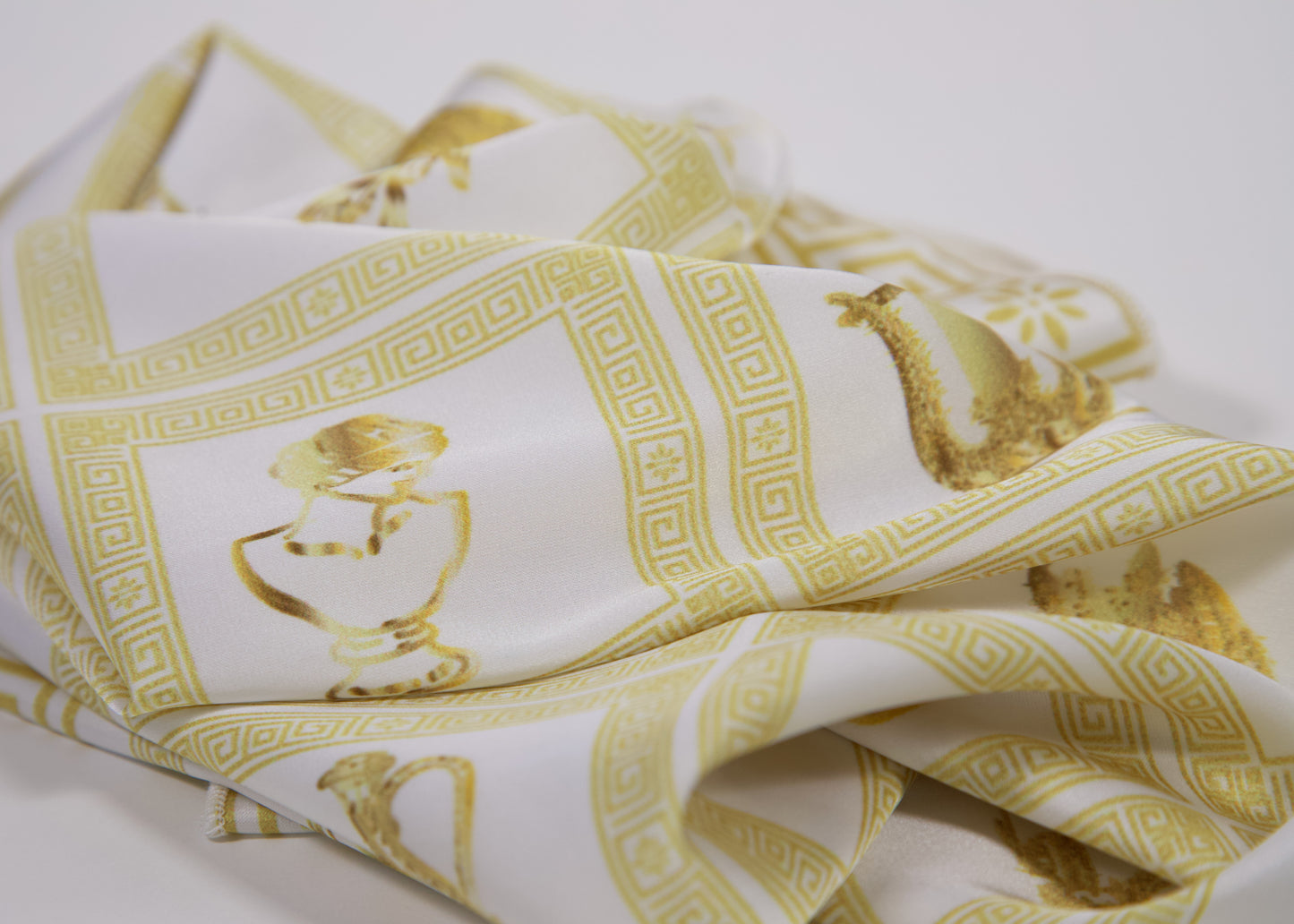 Greece-Inspired Scarf – Where Myth Meets Harmony