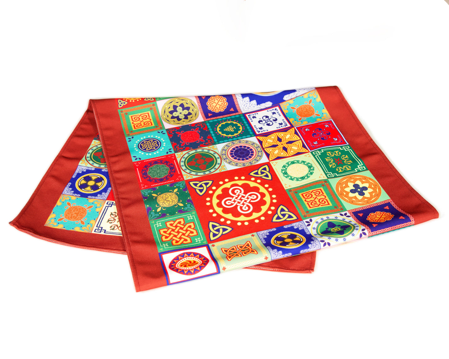 Georgian ornament table runner – texture and fabric detail