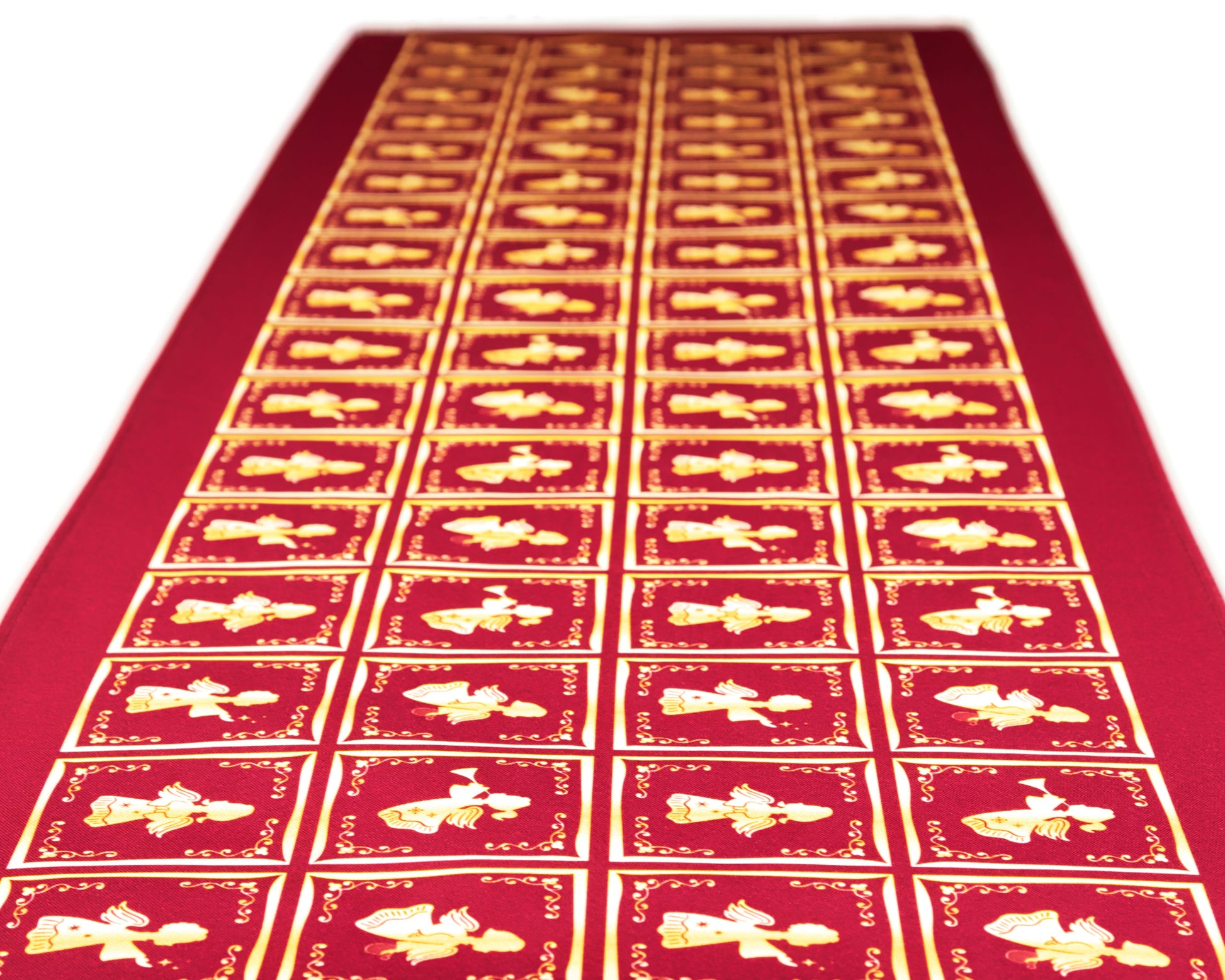 Christmas angel table runner – holiday dining room setting
