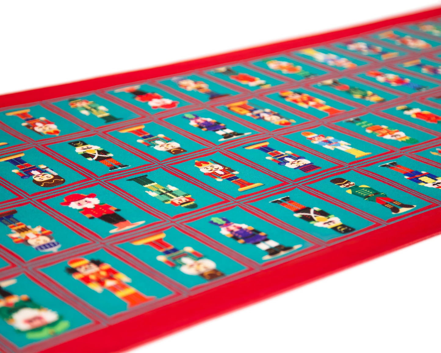 Nutcracker table runner – table setting display