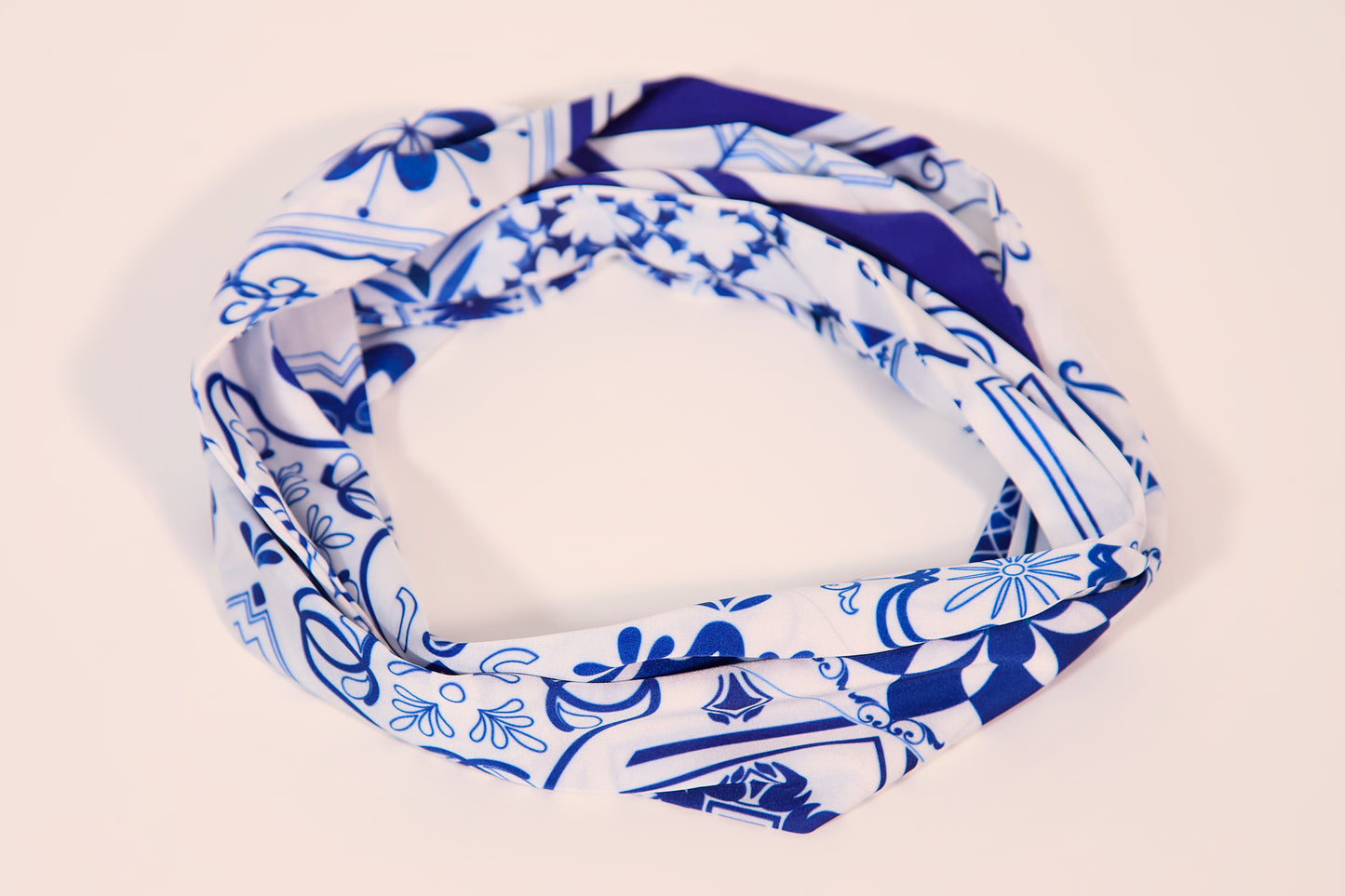 Blue and white azulejo art silk scarf – pattern close-up detail