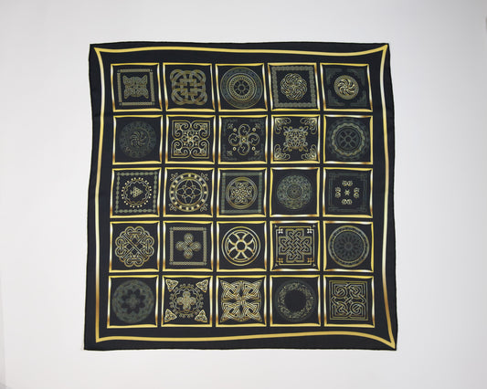 Georgia-Inspired Scarf – Echoes from East and West